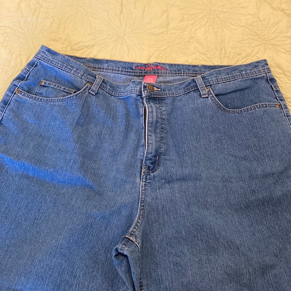 Women’s jeans